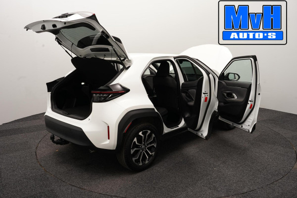 Toyota Yaris Cross 1.5 Hybrid First Edition|TREKH|LED|NAVI|NAP