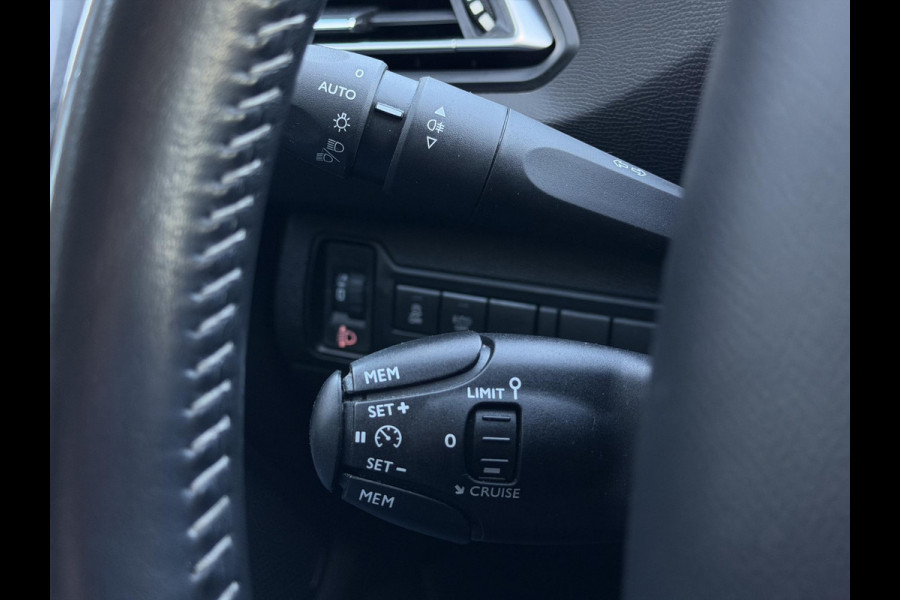 Peugeot 308 1.2 PureTech Active 1e Eigenaar,Navi,Clima,Cruise,PDC,Dealer Onderhouden,N.A.P,APK tot 04-2026