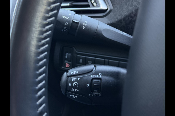 Peugeot 308 1.2 PureTech Active 1e Eigenaar,Navi,Clima,Cruise,PDC,Dealer Onderhouden,N.A.P,APK tot 04-2026
