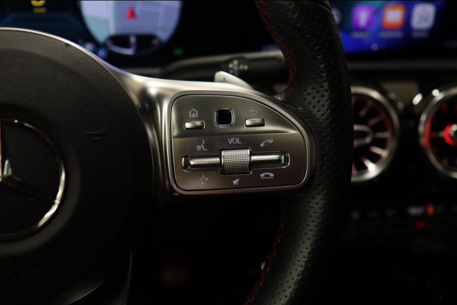 Mercedes-Benz A-Klasse 220 AMG Pano/Memory/Burm/Sfeer/Camera/Carplay/BOMVOL