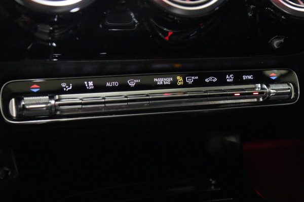 Mercedes-Benz A-Klasse 220 AMG Pano/Memory/Burm/Sfeer/Camera/Carplay/BOMVOL