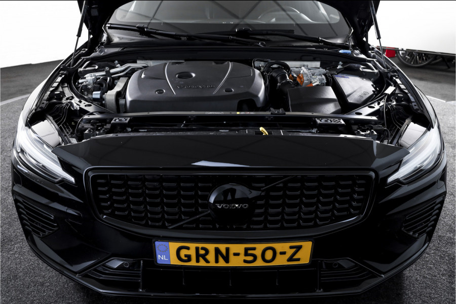 Volvo V60 2.0 T6 Recharge AWD Plus Dark | Dig.Cockpit | Adapt.Cruise | Stoelverwarming | Camera | PDC | NAV + App.Connect | Auto.Airco | DAB | LM 18" | 3125