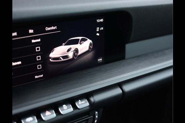 Porsche 911 3.0 Carrera 4 GTS | PDCC - Pano - Camera - Chrono