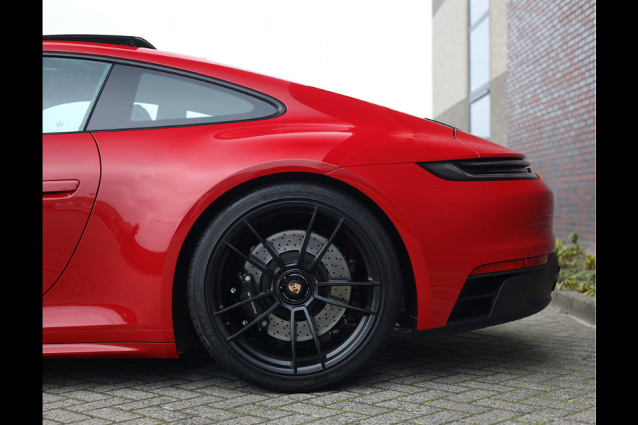 Porsche 911 3.0 Carrera 4 GTS | PDCC - Pano - Camera - Chrono