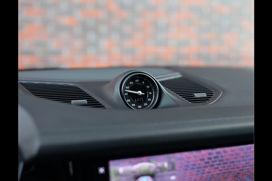 Porsche Cayenne E-Hybrid | Sport Chrono - Pano - Trekhaak