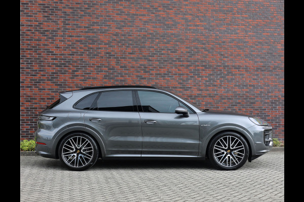 Porsche Cayenne E-Hybrid | Sport Chrono - Pano - Trekhaak