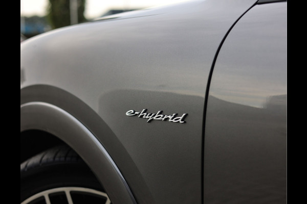 Porsche Cayenne E-Hybrid | Sport Chrono - Pano - Trekhaak
