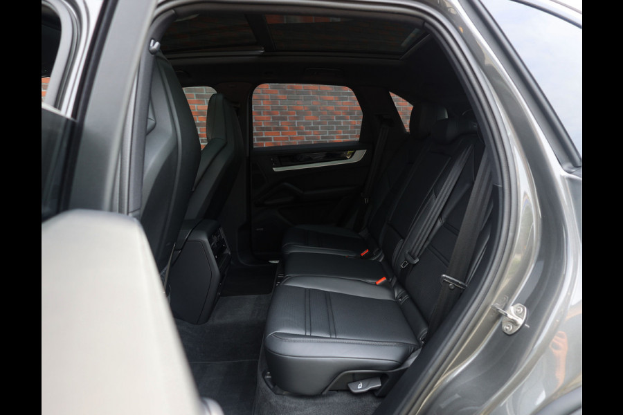 Porsche Cayenne E-Hybrid | Sport Chrono - Pano - Trekhaak