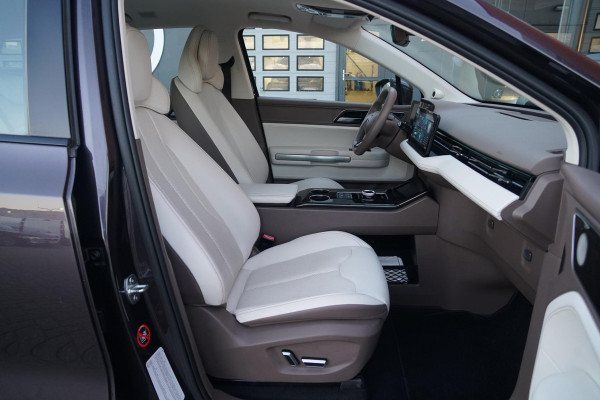 Aiways U5 63kWh Showroom + 360 CAMERA / VOORSTOELEN ELEKTRISCH / APPLE CARPLAY