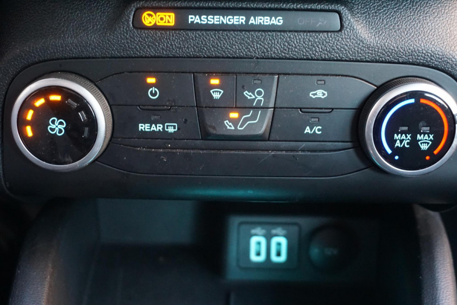 Ford Focus 1.0 EcoB.125pk Edition Business/Camera/Rijklaar prijs incl.Garantie.