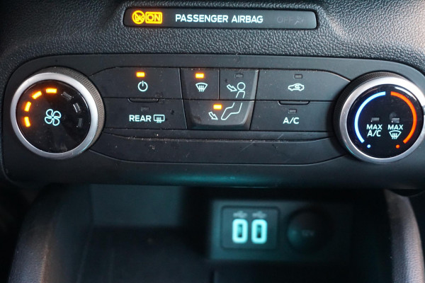 Ford Focus 1.0 EcoB.125pk Edition Business/Camera/Rijklaar prijs incl.Garantie.