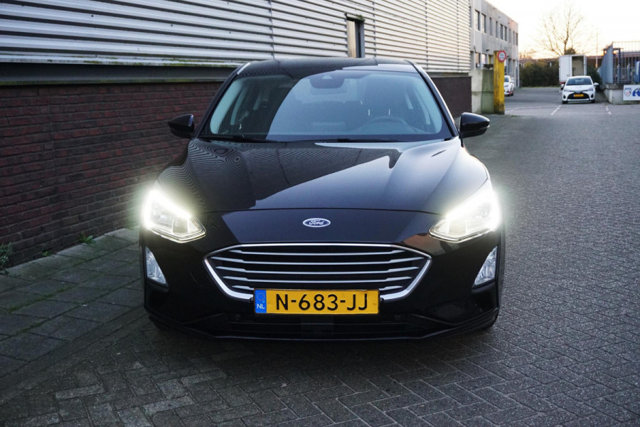 Ford Focus 1.0 EcoB.125pk Edition Business/Camera/Rijklaar prijs incl.Garantie.