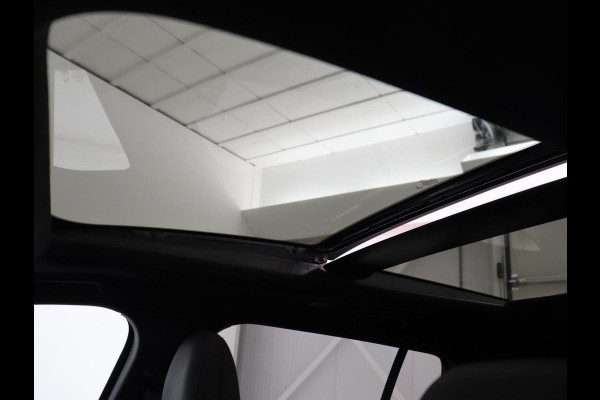 Ford FOCUS Wagon 1.0 EcoBoost Hybrid ST Line X Business