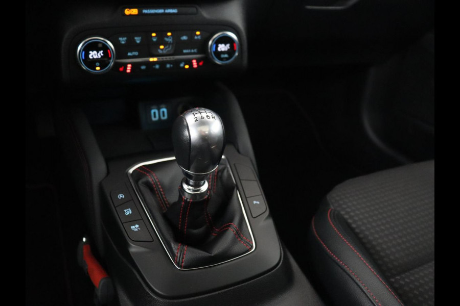 Ford FOCUS Wagon 1.0 EcoBoost Hybrid ST Line X Business