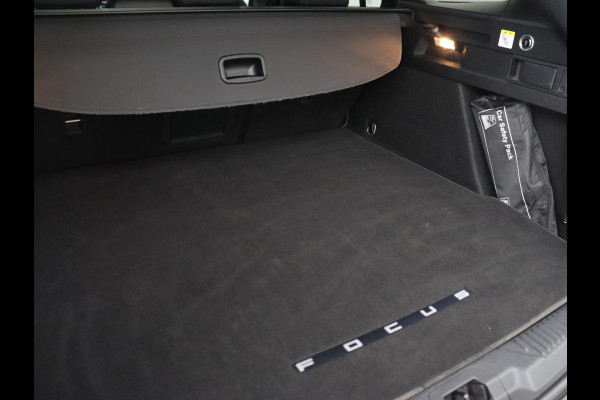 Ford FOCUS Wagon 1.0 EcoBoost Hybrid ST Line X Business