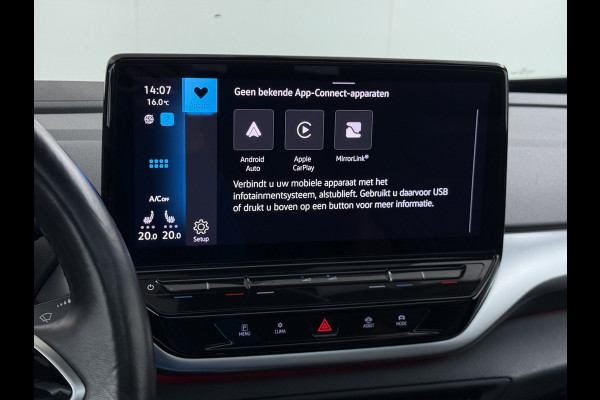 Volkswagen ID.4 Max 77kWh SOH 90% Warmtepomp Ergo Comfort Stoelen Trekhaak 360°Camera Panoramadak Adap.Cruise Navi Ecc Apple Carplay Android Aut Memory Stoel+Stuurverwarming Lmv 21" DAB Elek.Stoelen+Achterklep Voorruitverwarming Matrix Led Origineel Nederlandse Super Compleet! Auto Nieuwprijs  €57.932,-