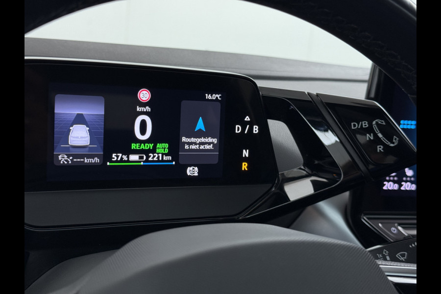 Volkswagen ID.4 Max 77kWh SOH 90% Warmtepomp Ergo Comfort Stoelen Trekhaak 360°Camera Panoramadak Adap.Cruise Navi Ecc Apple Carplay Android Aut Memory Stoel+Stuurverwarming Lmv 21" DAB Elek.Stoelen+Achterklep Voorruitverwarming Matrix Led Origineel Nederlandse Super Compleet! Auto Nieuwprijs  €57.932,-