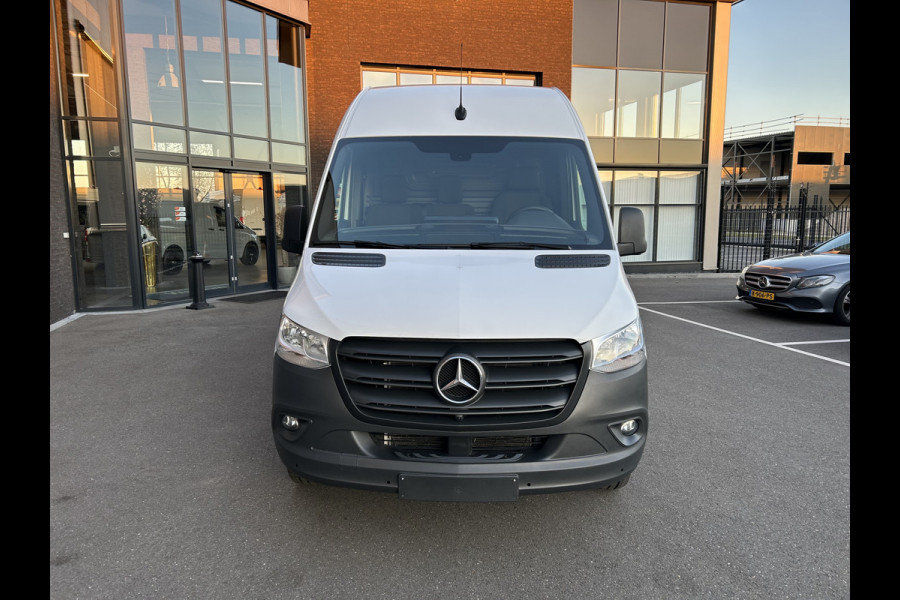 Mercedes-Benz Sprinter 317 CDI L2 H2 MBUX / 360 Camera / Navigatie / Cruise control / Airco / 270 Graden achterdeuren