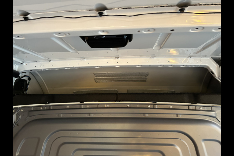 Mercedes-Benz Sprinter 317 CDI L2 H2 MBUX / 360 Camera / Navigatie / Cruise control / Airco / 270 Graden achterdeuren