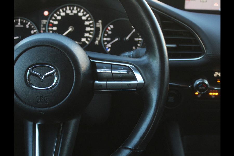 Mazda 3 2.0 e-SkyActiv-G M Hybrid 122 Comfort CLIMATE | CARPLAY | CAMERA | DAB | LED | TREKHAAK | HEAD-UP | STOEL/STUURVERW | LMV | ADAP