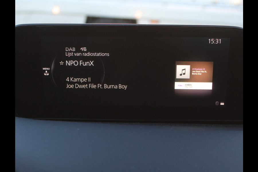 Mazda 3 2.0 e-SkyActiv-G M Hybrid 122 Comfort CLIMATE | CARPLAY | CAMERA | DAB | LED | TREKHAAK | HEAD-UP | STOEL/STUURVERW | LMV | ADAP