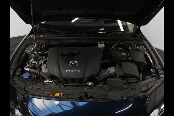 Mazda 3 2.0 e-SkyActiv-G M Hybrid 122 Comfort CLIMATE | CARPLAY | CAMERA | DAB | LED | TREKHAAK | HEAD-UP | STOEL/STUURVERW | LMV | ADAP