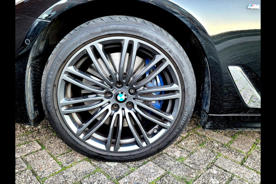 BMW 5 Serie 540i M-sport (2e eig. - NL - NAP!)