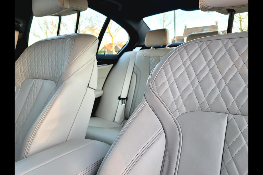 BMW 5 Serie 540i M-sport (2e eig. - NL - NAP!)
