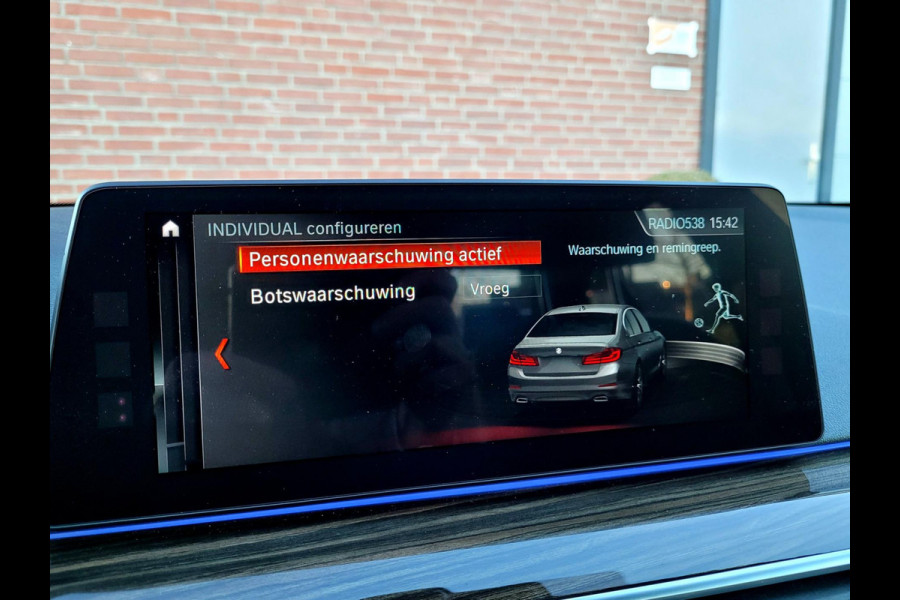 BMW 5 Serie 540i M-sport (2e eig. - NL - NAP!)