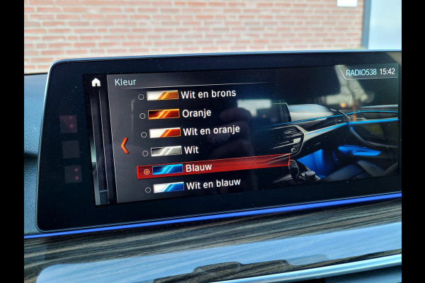 BMW 5 Serie 540i M-sport (2e eig. - NL - NAP!)