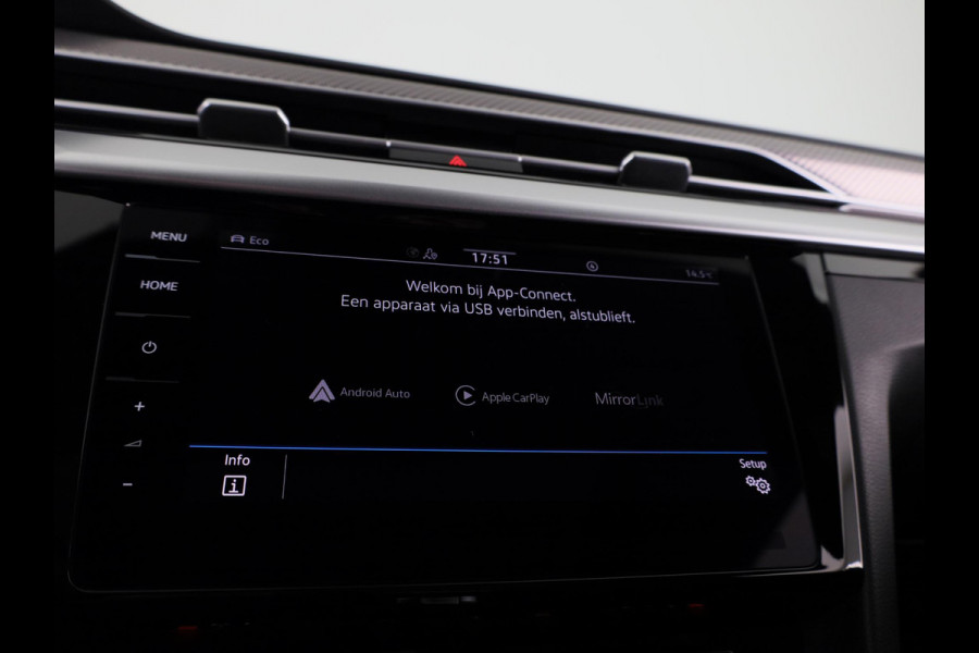 Volkswagen Arteon 1.4 TSI eHybrid R-Line Business 218 pk Automaat (DSG) | Navigatie | Panoramadak | Trekhaak (wegklapbaar) | Parkeersensoren (Park assist) | Rondomzicht camera | Lederen bekleding | Stoelverwarming v/a | R-Line |