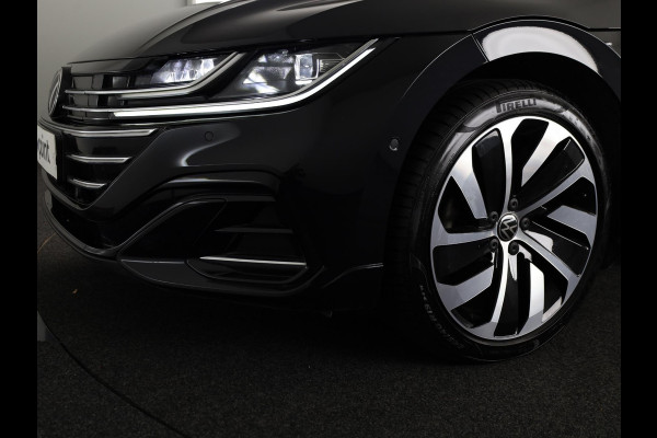 Volkswagen Arteon 1.4 TSI eHybrid R-Line Business 218 pk Automaat (DSG) | Navigatie | Panoramadak | Trekhaak (wegklapbaar) | Parkeersensoren (Park assist) | Rondomzicht camera | Lederen bekleding | Stoelverwarming v/a | R-Line |