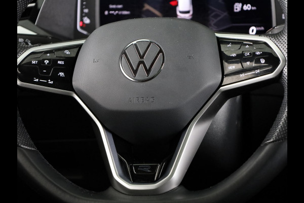 Volkswagen Arteon 1.4 TSI eHybrid R-Line Business 218 pk Automaat (DSG) | Navigatie | Panoramadak | Trekhaak (wegklapbaar) | Parkeersensoren (Park assist) | Rondomzicht camera | Lederen bekleding | Stoelverwarming v/a | R-Line |