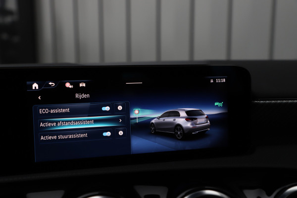 Mercedes-Benz A-Klasse 250e Business Solution | 218PK | Pano | Multibeam | Widescreen | Stoel/Stuurwielverw. | Distronic+ | Standkachel |
