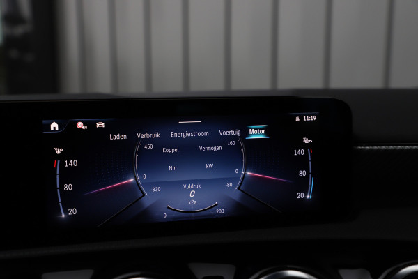 Mercedes-Benz A-Klasse 250e Business Solution | 218PK | Pano | Multibeam | Widescreen | Stoel/Stuurwielverw. | Distronic+ | Standkachel |