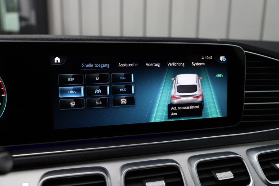 Mercedes-Benz GLE Coupé 350e AMG 4-Matic | 333PK | Luchtvering | Head-up | Burmester | Keyless-go | Sfeerverlichting | Multibeam | 2023.