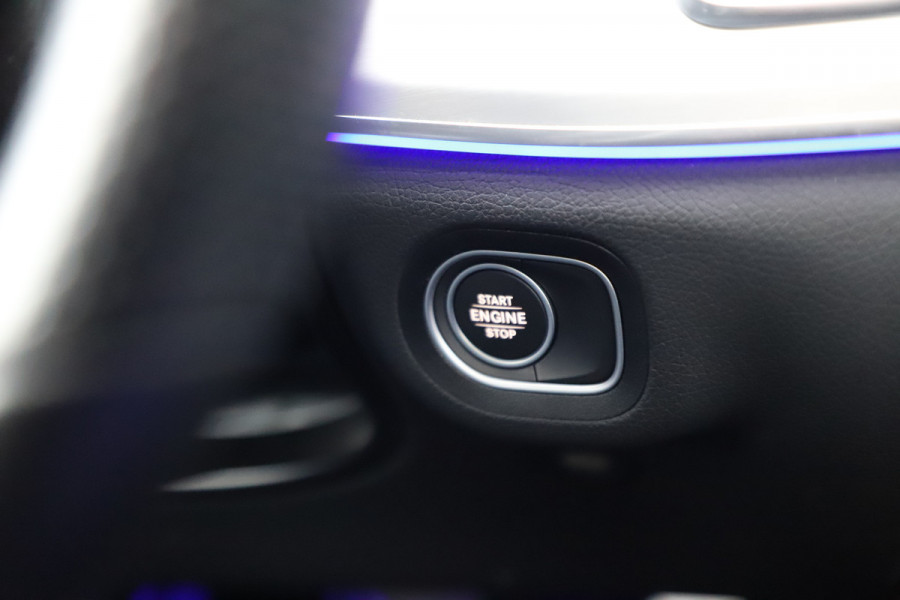 Mercedes-Benz GLE Coupé 350e AMG 4-Matic | 333PK | Luchtvering | Head-up | Burmester | Keyless-go | Sfeerverlichting | Multibeam | 2023.