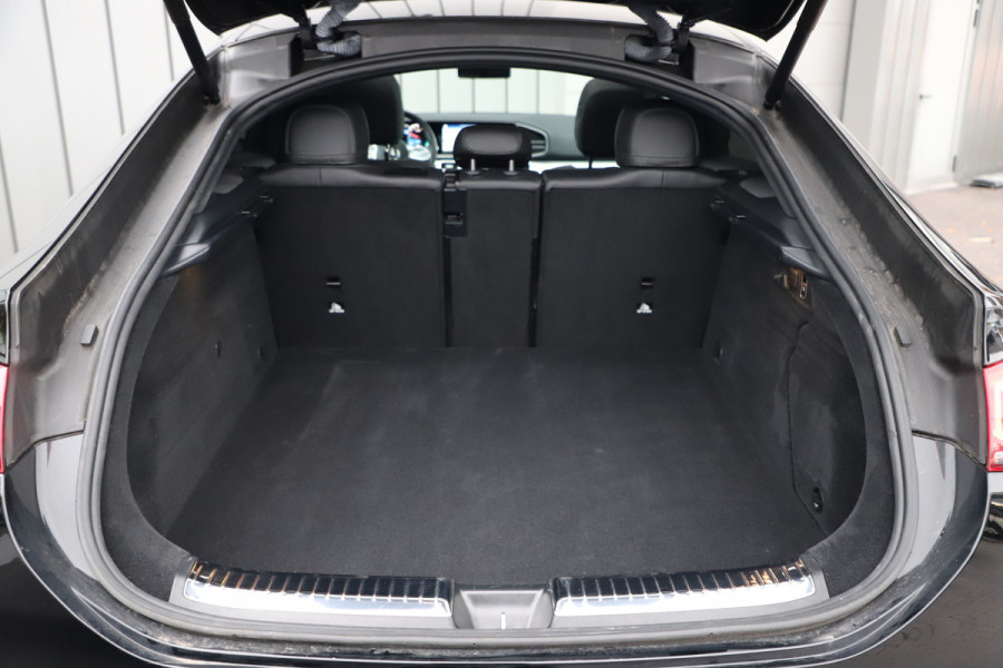 Mercedes-Benz GLE Coupé 350e AMG 4-Matic | 333PK | Luchtvering | Head-up | Burmester | Keyless-go | Sfeerverlichting | Multibeam | 2023.