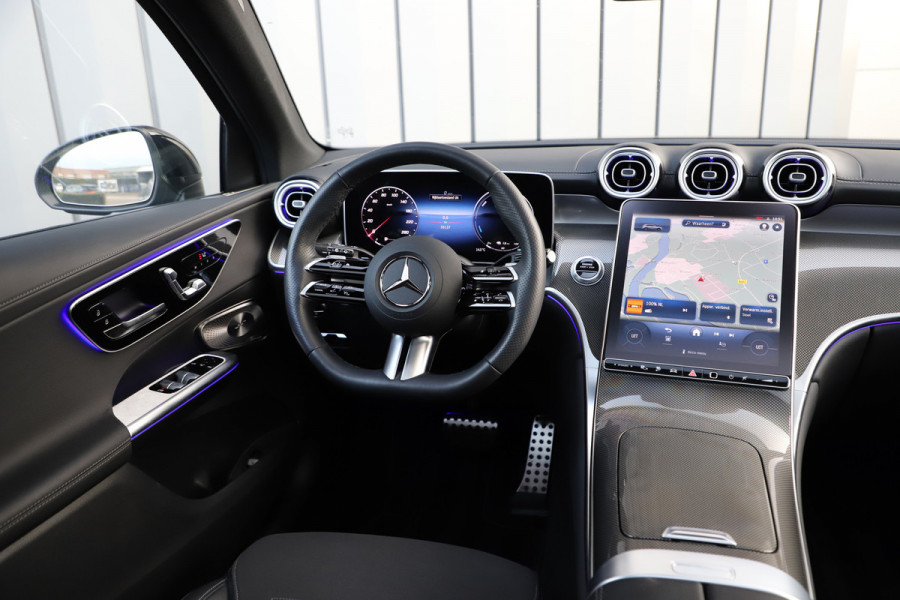 Mercedes-Benz GLC 300e AMG 4-Matic | 313PK | Pano | Burmester | Sfeerverlichting | Digital-light | Distronic+ | Memory |