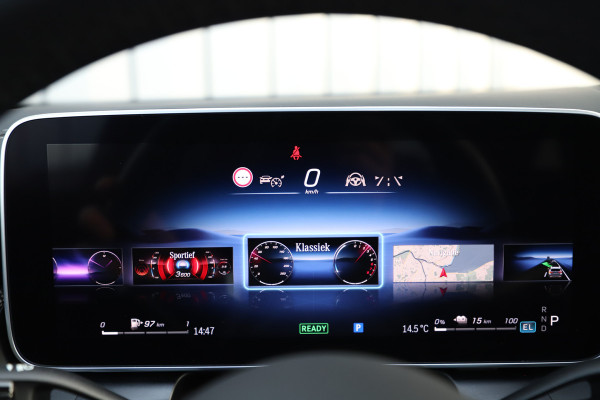 Mercedes-Benz GLC 300e AMG 4-Matic | 313PK | Pano | Burmester | Sfeerverlichting | Digital-light | Distronic+ | Memory |