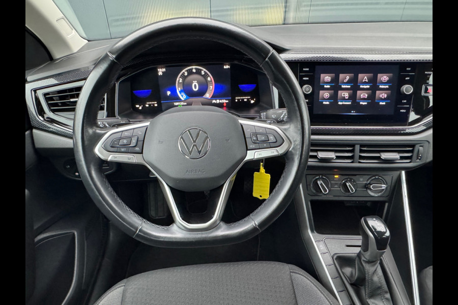 Volkswagen Taigo 1.0 TSI Automaat Life * Carplay * Airco * Adaptieve Cruise *