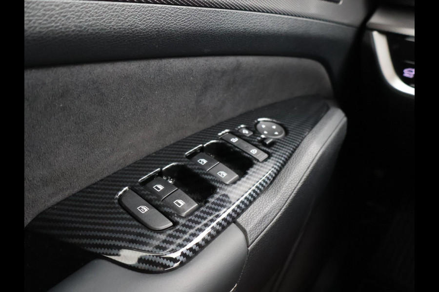 Kia Sportage 1.6 T-GDi PLUG-IN AWD GT-PLUSLINE 265 PK + LEDER | TREKHAAK | PANORAMA | CARBON | 360 CAMERA | HARMAN/KARDON