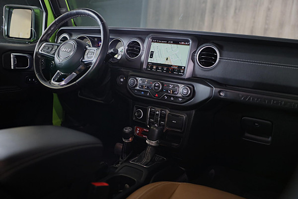 Jeep Wrangler Unlimited 4xe 380 RUBICON / 360 Camera / Leder / Acc / Dode Hoek / Cognac Leder / Navi / Led / Pdc / 17 Inch