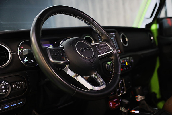 Jeep Wrangler Unlimited 4xe 380 RUBICON / 360 Camera / Leder / Acc / Dode Hoek / Cognac Leder / Navi / Led / Pdc / 17 Inch