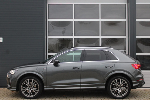 Audi Q3 45 TFSI e 245pk 3x S-Line | Pano | ACC | B&O | Matrix | Elek. Trekhaak