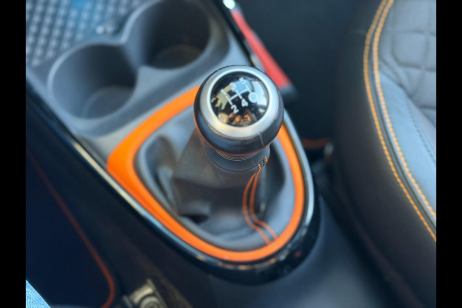 Toyota Aygo X 1.0 VVTi MT Limited 2022 NAVI CLIMA CAMERA NAP