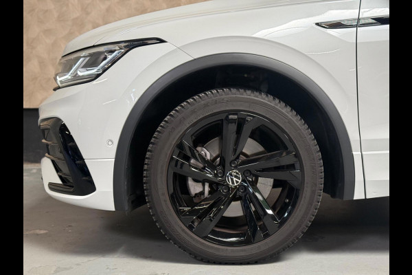 Volkswagen Tiguan 2.0 TSI R-Line Allspace | Pano | 7P | sfeerverlichting | camera | carplay