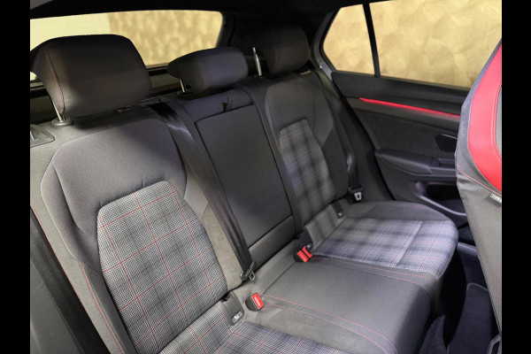 Volkswagen Golf 2.0 TSI GTI 8.5 Facelift | HUD | Harman/Kardon | Camera | Pano