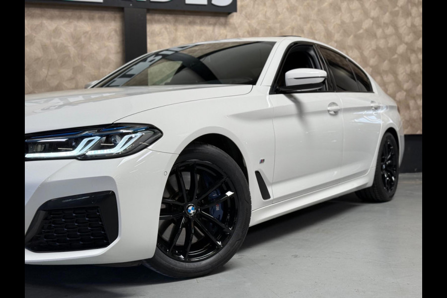 BMW 5 Serie 540 i High Executive | opendak | laser | keyless | memory seats