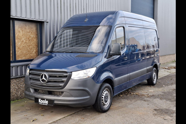Mercedes-Benz Sprinter 311 CDI GB L2 FWD Functional 3.5T 311 CDI L2H2 / AIRCO / CAMERA / 3 ZITS / DEALER ONDERHOUDEN